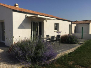 Maison à Longeville-sur-Mer : Plage, Surf et Détente - FR-1-336-109